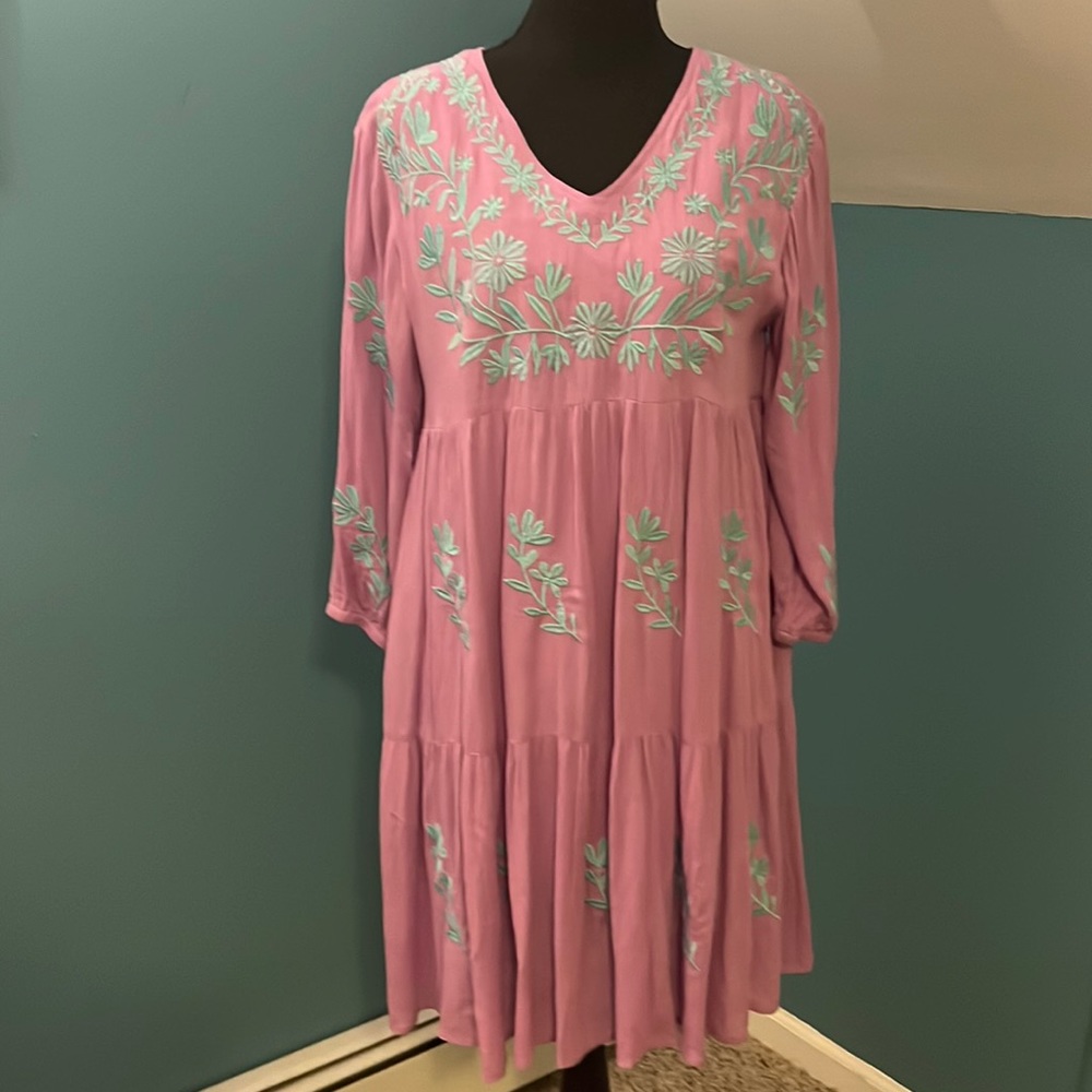 J. Marie Lilac Floral Embroidered Tiered Dress Size Small - Picture 2 of 16